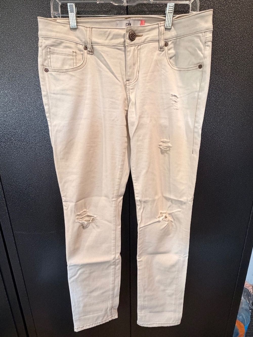 Cabi Slim Boyfriend Jeans Size 4 Antique White Distressed Stretch Denim